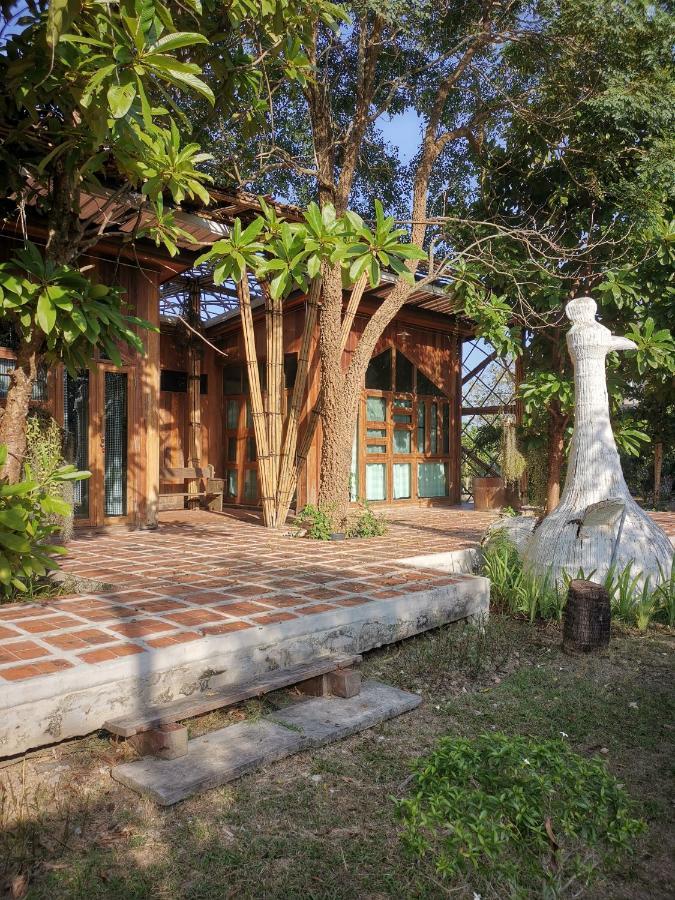 Baangaimuan Bed & Breakfast Lamphun Exterior foto